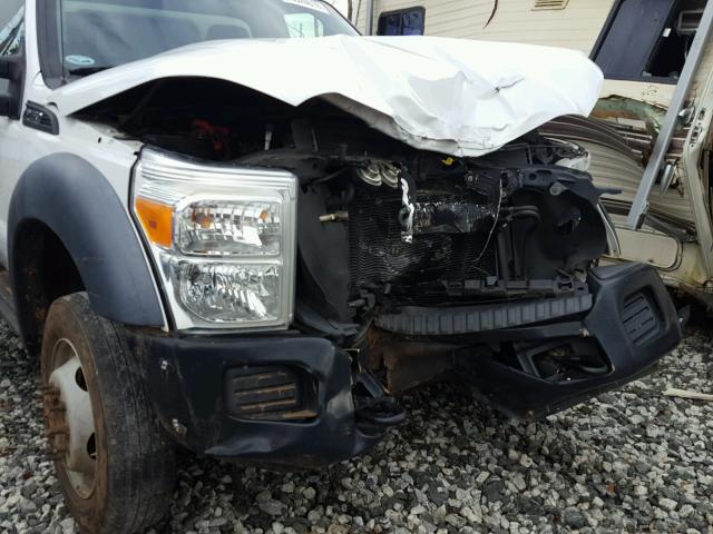 1FDUF4GY1BEB43656 - 2011 FORD F450 SUPER WHITE photo 9