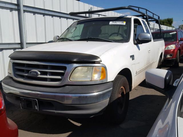 1FTRX17W22NB56727 - 2002 FORD F150 WHITE photo 2