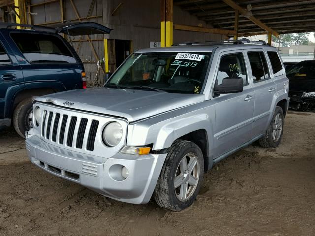 1J4NT4GBXAD579160 - 2010 JEEP PATRIOT LI SILVER photo 2