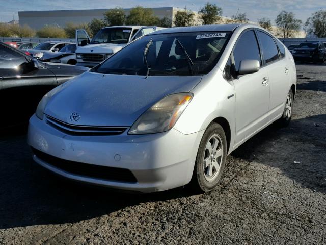 JTDKB20U567543006 - 2006 TOYOTA PRIUS SILVER photo 2