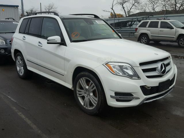 WDCGG8JB1FG439100 - 2015 MERCEDES-BENZ GLK 350 4M WHITE photo 1