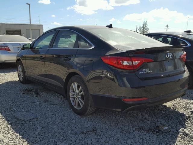 5NPE24AF2HH542757 - 2017 HYUNDAI SONATA SE BLACK photo 3