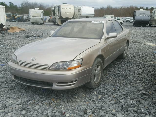 JT8GK13T3S0078682 - 1995 LEXUS ES 300 GOLD photo 2