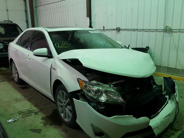 4T1BD1FK4DU073796 - 2013 TOYOTA CAMRY HYBR WHITE photo 1