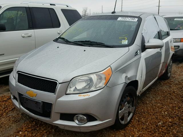 KL1TG66E29B619531 - 2009 CHEVROLET AVEO LT SILVER photo 2