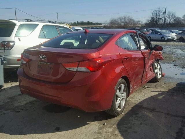 KMHDH4AE6BU142386 - 2011 HYUNDAI ELANTRA GL RED photo 4