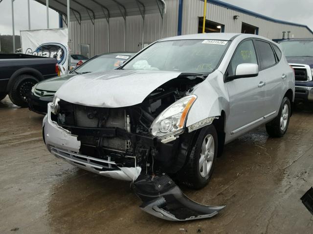 JN8AS5MT4DW039021 - 2013 NISSAN ROGUE S SILVER photo 2