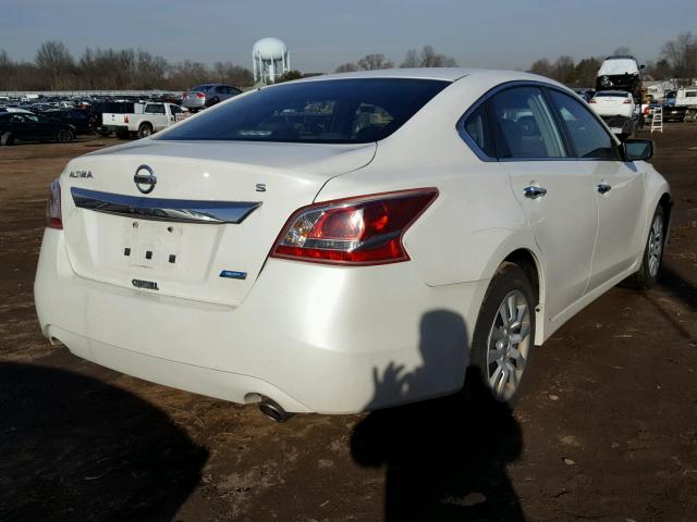 1N4AL3AP4DC162961 - 2013 NISSAN ALTIMA 2.5 WHITE photo 4