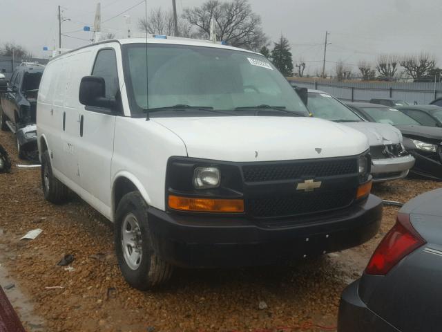 1GCWGFBA7B1179424 - 2011 CHEVROLET EXPRESS G2 WHITE photo 1