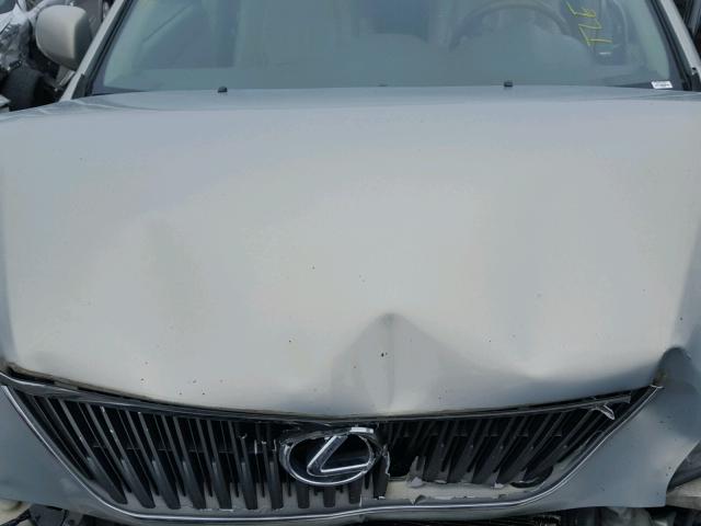 2T2GA31U34C018854 - 2004 LEXUS RX 330 SILVER photo 7