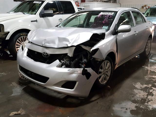 1NXBU4EE3AZ274095 - 2010 TOYOTA COROLLA BA SILVER photo 9