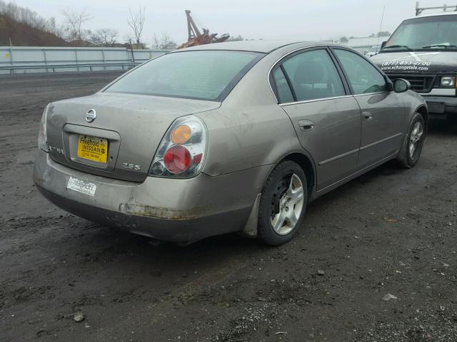 1N4AL11D52C159672 - 2002 NISSAN ALTIMA BAS SILVER photo 4