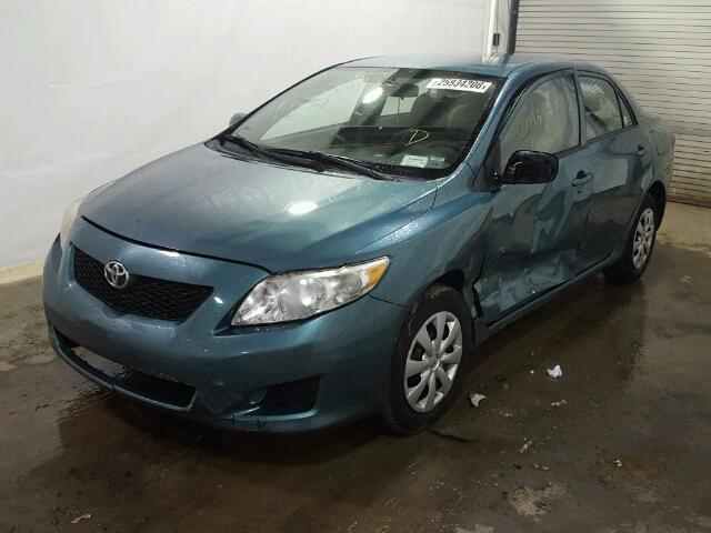 2T1BU4EE2AC245513 - 2010 TOYOTA COROLLA BA GRAY photo 2