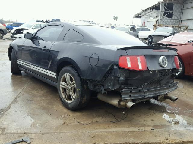 1ZVBP8AM7C5200947 - 2012 FORD MUSTANG BLACK photo 3