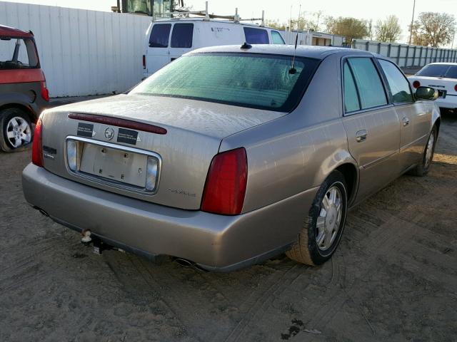 1G6KD54Y84U126022 - 2004 CADILLAC DEVILLE BEIGE photo 4