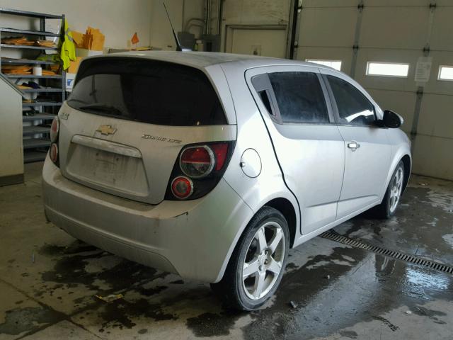 1G1JE6SH4D4147201 - 2013 CHEVROLET SONIC LTZ SILVER photo 4