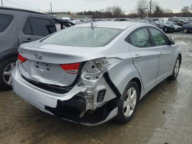 5NPDH4AEXCH099428 - 2012 HYUNDAI ELANTRA GL SILVER photo 4