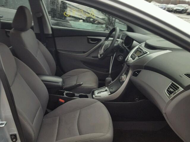 5NPDH4AEXCH099428 - 2012 HYUNDAI ELANTRA GL SILVER photo 5