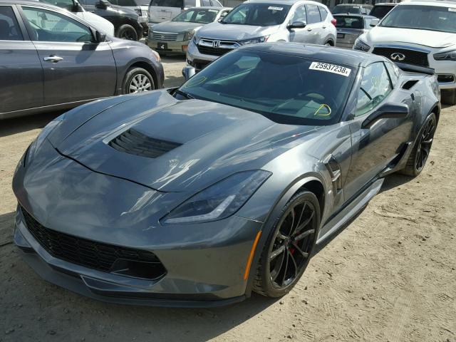 1G1Y12D79H5103363 - 2017 CHEVROLET CORVETTE G GRAY photo 2