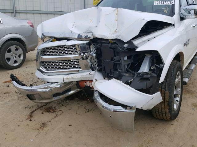 1C6RR7NTXFS707278 - 2015 RAM 1500 LARAM WHITE photo 9