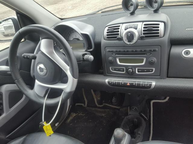 WMEEK31XX8K133069 - 2008 SMART FORTWO PAS 黄色 照片 9