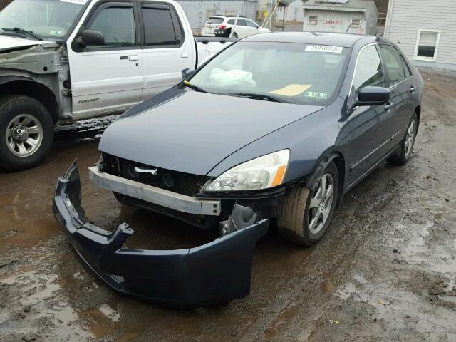 JHMCN36435C013503 - 2005 HONDA ACCORD HYB GRAY photo 2