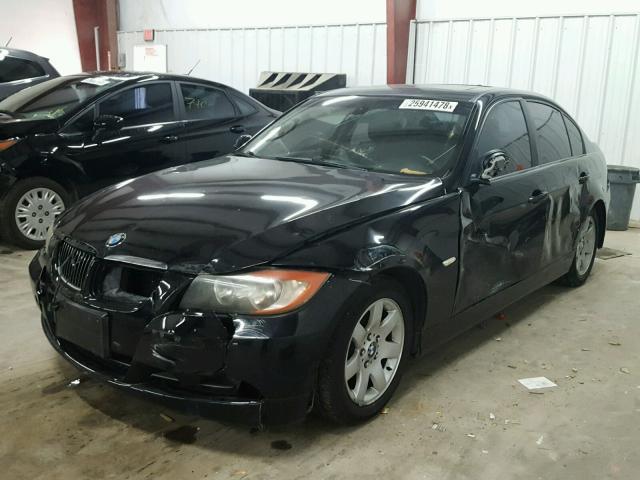 WBAVA33527FV66127 - 2007 BMW 328 I BLACK photo 2