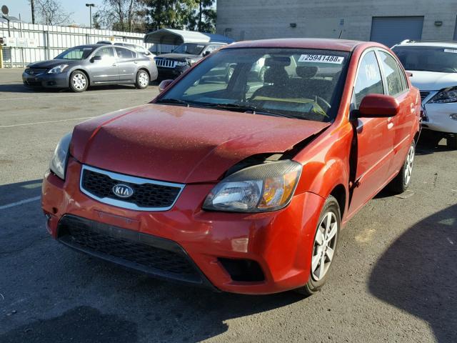 KNADH4A36A6684283 - 2010 KIA RIO LX RED photo 2