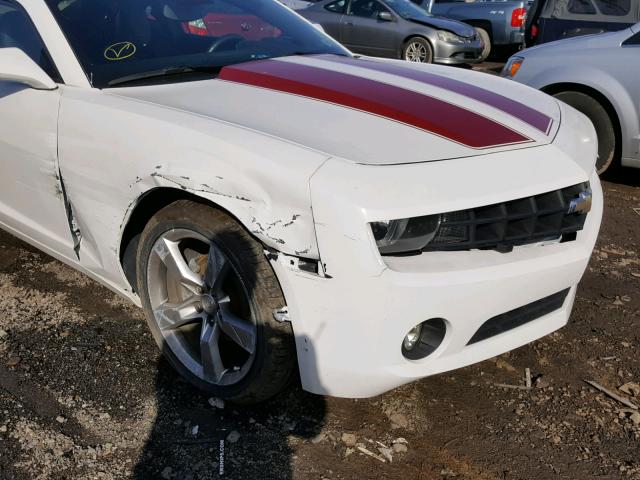 2G1FC1EV3A9193983 - 2010 CHEVROLET CAMARO LT WHITE photo 9