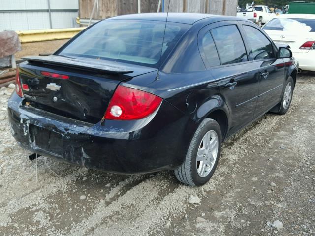 1G1AL52F957562402 - 2005 CHEVROLET COBALT LS BLACK photo 4