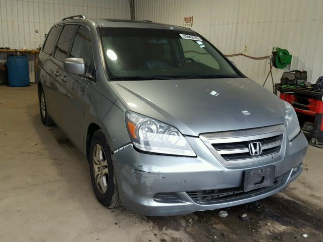 5FNRL38676B119764 - 2006 HONDA ODYSSEY EX SILVER photo 1