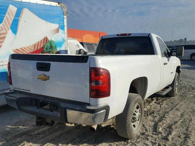 1GC0CVCG7BF160471 - 2011 CHEVROLET SILVERADO WHITE photo 4