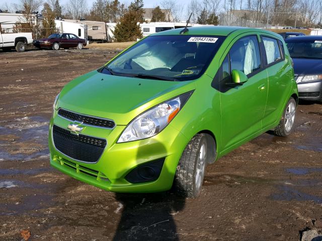 KL8CB6S99EC527409 - 2014 CHEVROLET SPARK LS GREEN photo 2