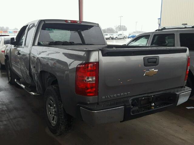 2GCEC19C281224001 - 2008 CHEVROLET SILVERADO GRAY photo 3