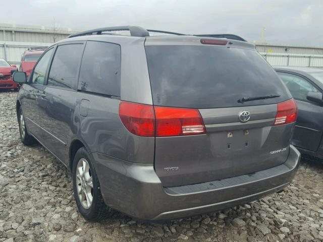 5TDZA22C25S351956 - 2005 TOYOTA SIENNA XLE GRAY photo 3