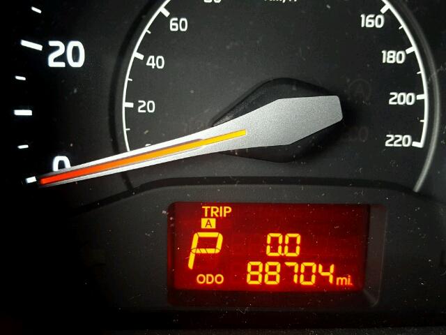 KNADM5A37D6106540 - 2013 KIA RIO LX Արծաթագույն լուսանկար 8