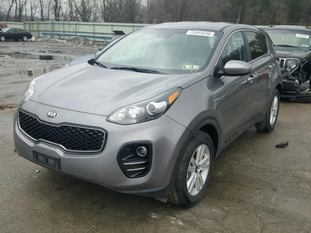 KNDPMCAC4H7283311 - 2017 KIA SPORTAGE L SILVER photo 2