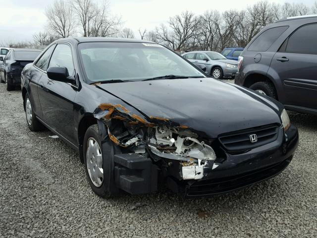 1HGCG3146YA007781 - 2000 HONDA ACCORD LX BLACK photo 1