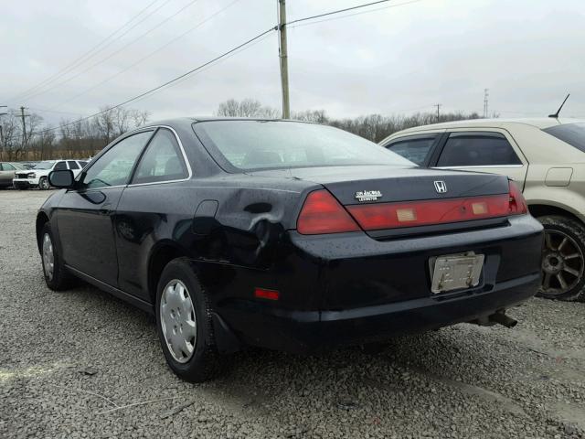 1HGCG3146YA007781 - 2000 HONDA ACCORD LX BLACK photo 3