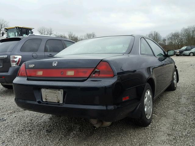 1HGCG3146YA007781 - 2000 HONDA ACCORD LX BLACK photo 4