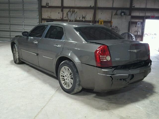 2C3CA5CV8AH225508 - 2010 CHRYSLER 300 TOURIN CHARCOAL photo 3