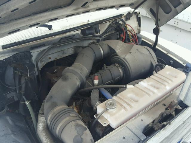 1FDXF80E7SVA17046 - 1995 FORD F800 Սպիտակ լուսանկար 7
