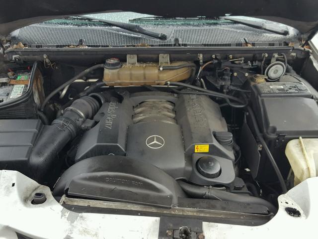 4JGAB54E8YA149792 - 2000 MERCEDES-BENZ ML 320 SILVER photo 7