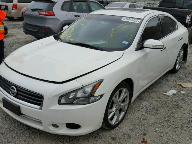 1N4AA5AP9CC846548 - 2012 NISSAN MAXIMA S WHITE photo 2