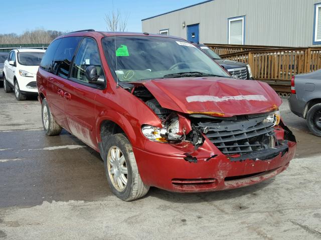 2A4GP44R17R342528 - 2007 CHRYSLER TOWN & COU RED photo 1