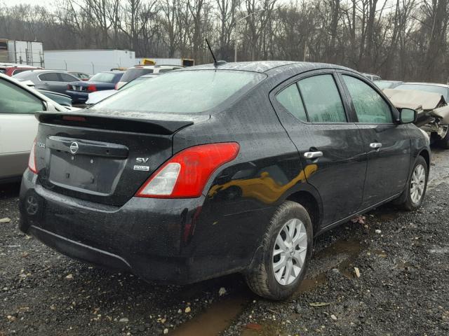 3N1CN7AP9HL893256 - 2017 NISSAN VERSA S BLACK photo 4