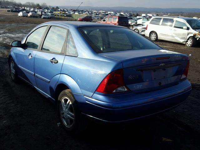 1FAFP34302W331758 - 2002 FORD FOCUS SE BLUE photo 3