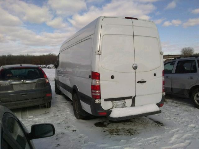 WDYPE8CC4C5666374 - 2012 FREIGHTLINER SPRINTER 2 WHITE photo 3