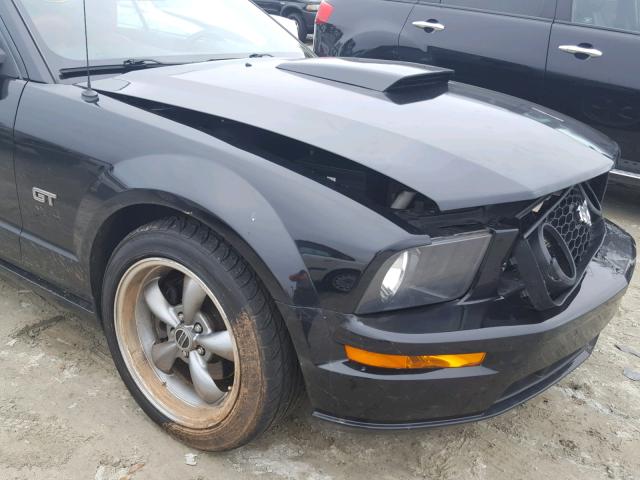 1ZVFT85H955237088 - 2005 FORD MUSTANG GT BLACK photo 10