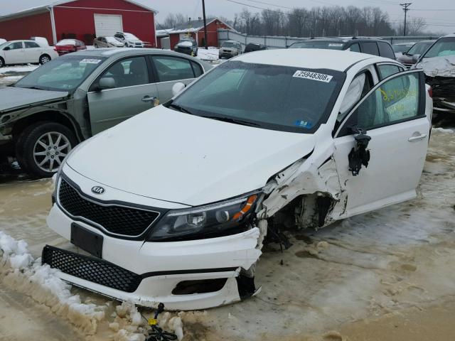 KNAGM4A73F5587471 - 2015 KIA OPTIMA LX WHITE photo 2